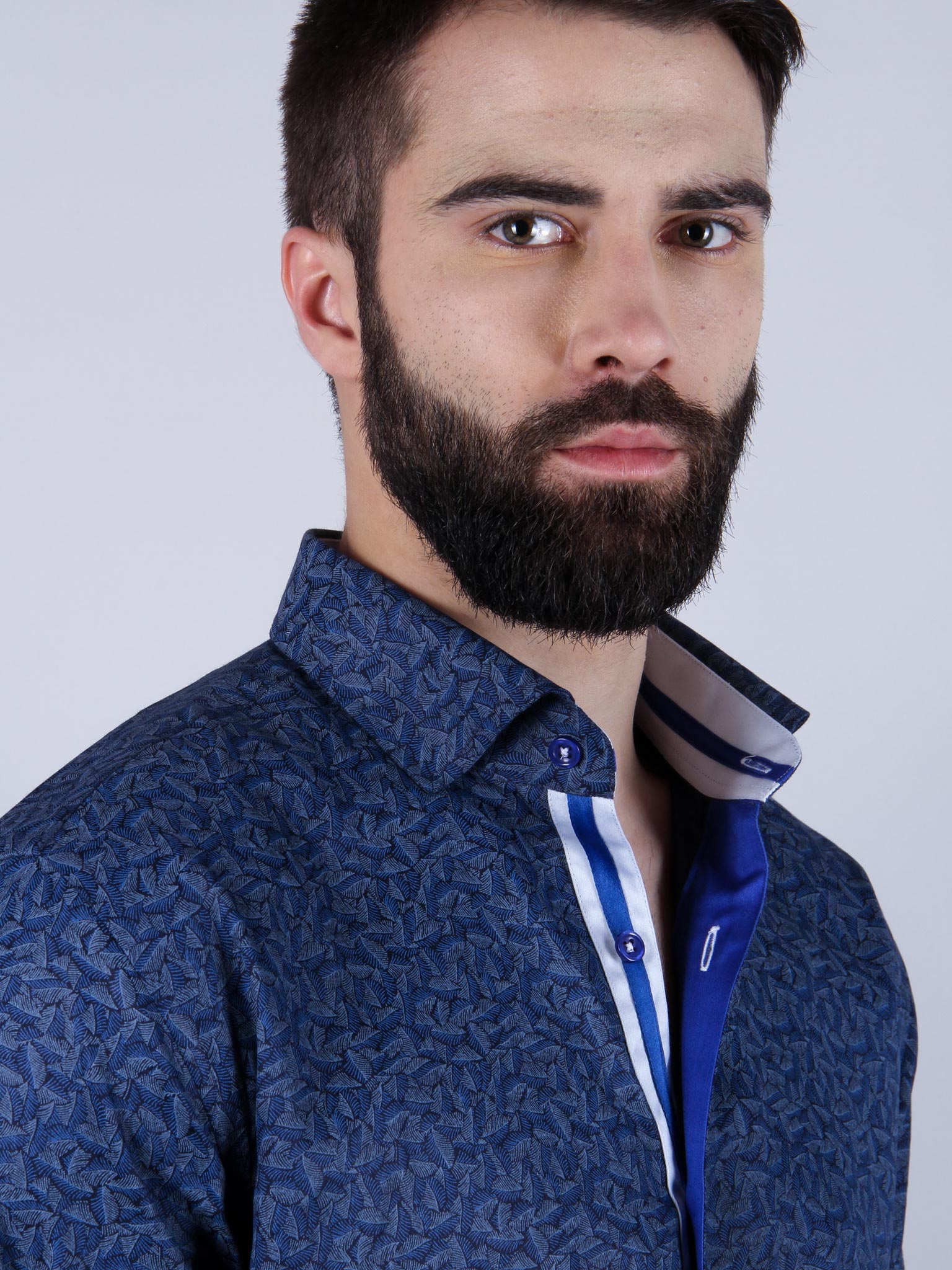 search light shirt model collar image