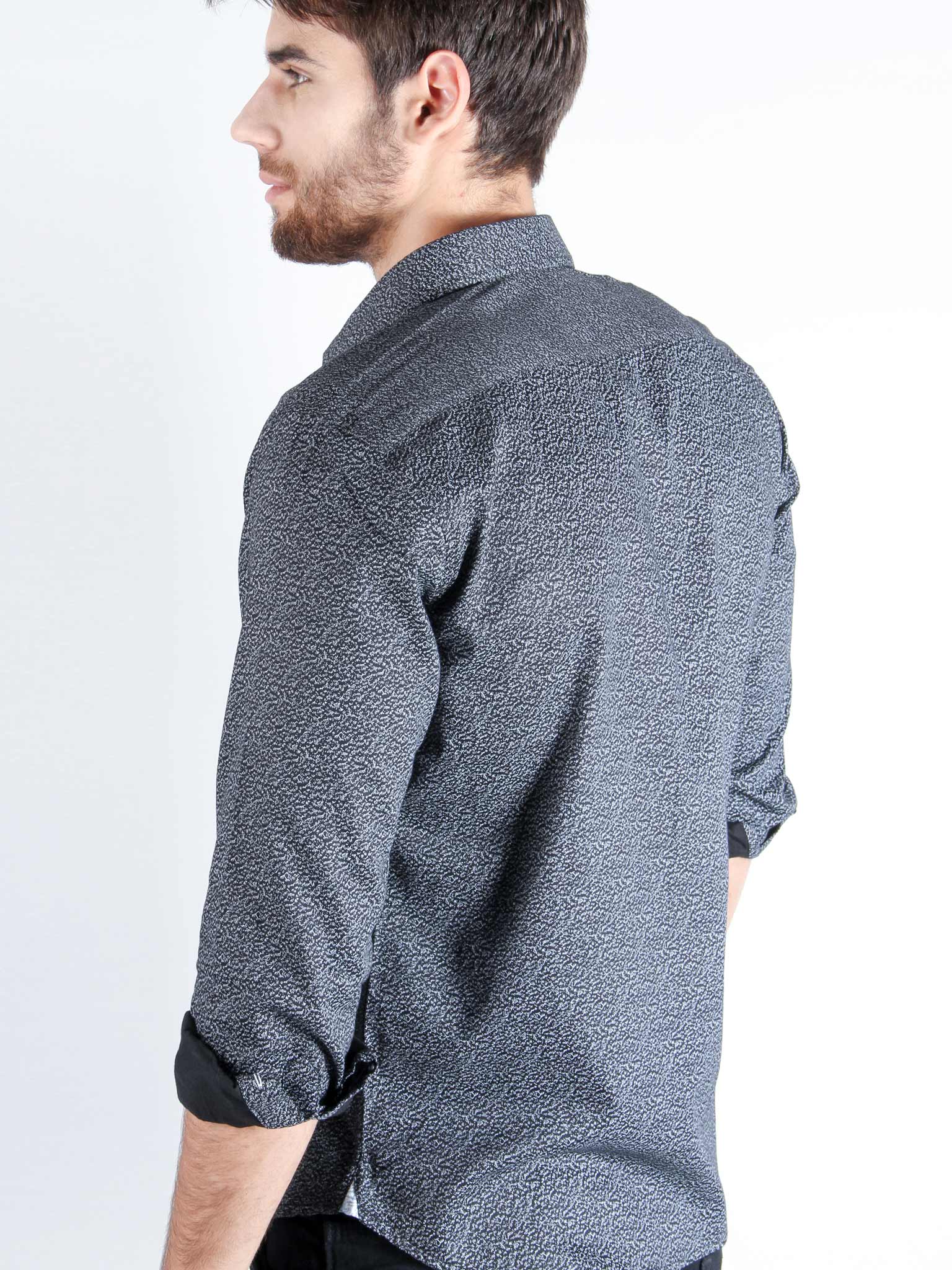 light house shirt model back image