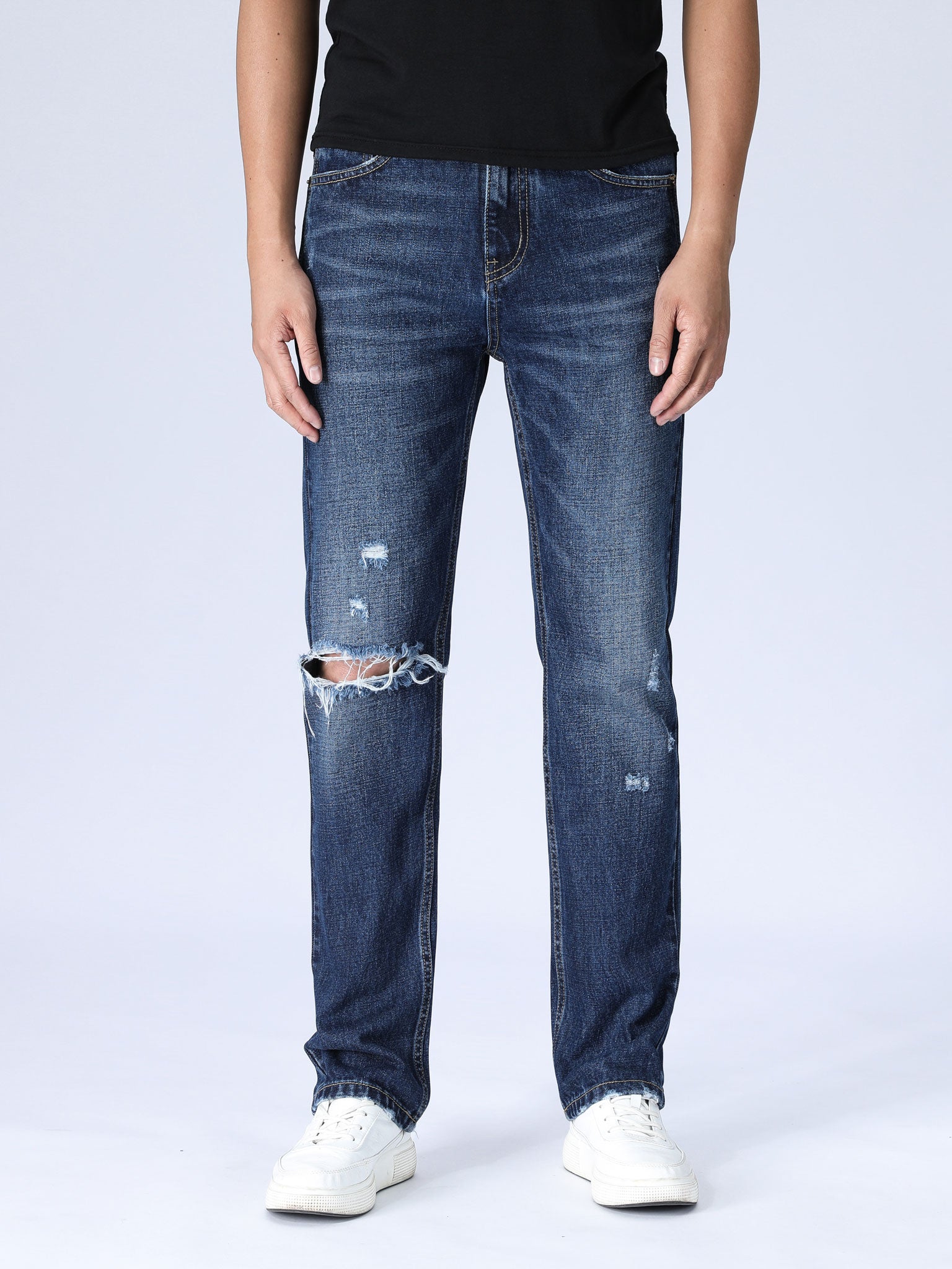 Slim Distressed Jeans - Medium Wash