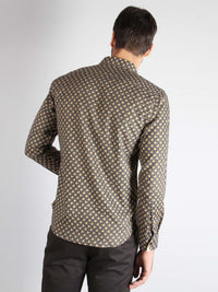 bright array shirt model walking from back image