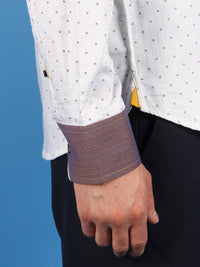 gold horizon shirt model cuff image 