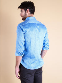 calm sky shirt model back image 